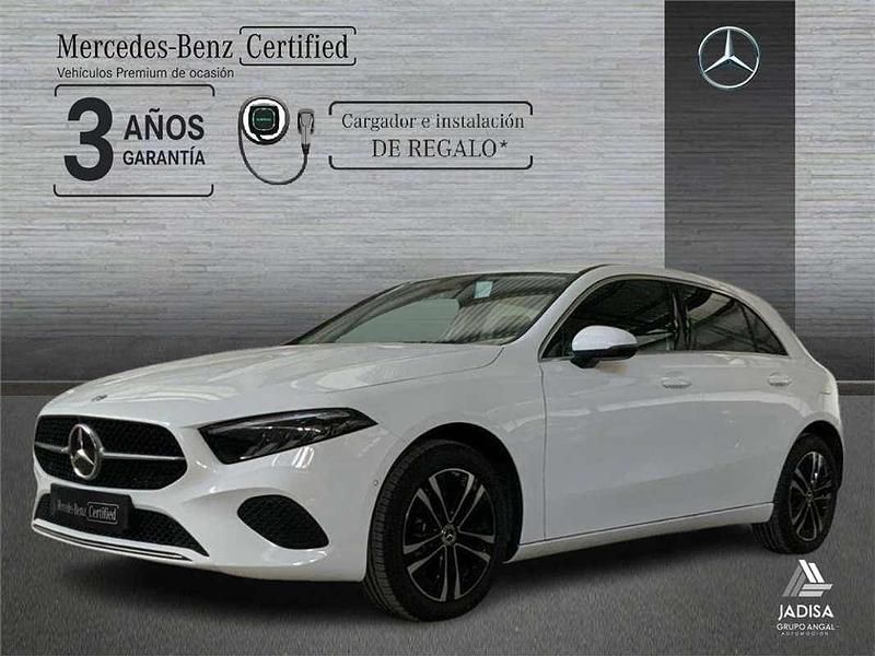 Usado 2024 Mercedes A250 Berlina | 31.123 € (Buen precio) - Imagen 1/4
