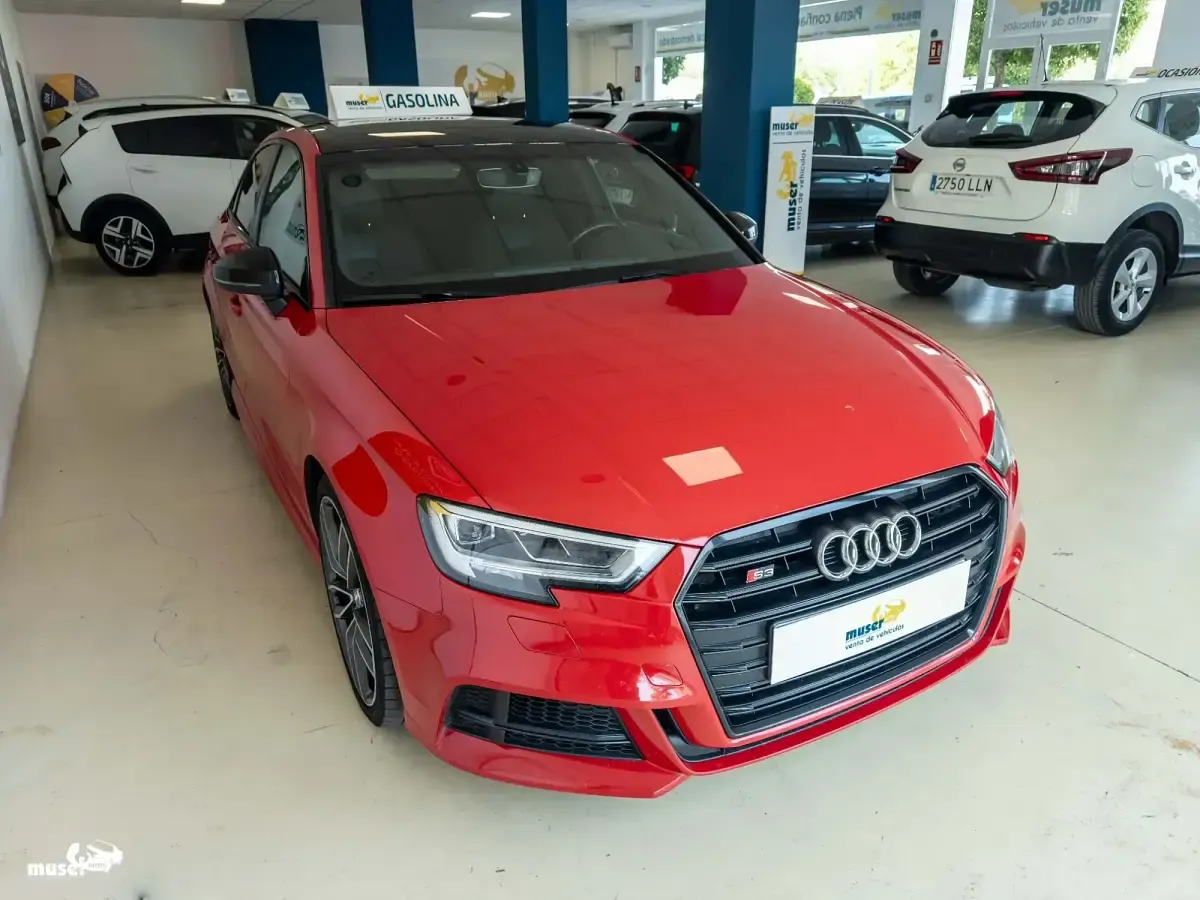 Usado Audi A3 310 CV (228 kW) 2018 Rojo Berlina