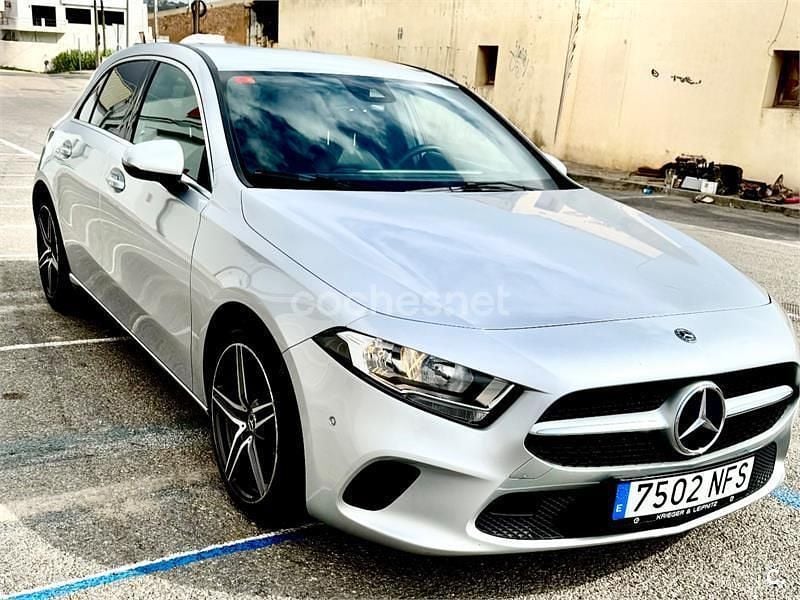 Gris / plata Usado 2018 Mercedes A200 Berlina | 19.800 € (Precio justo) - Imagen 1/4