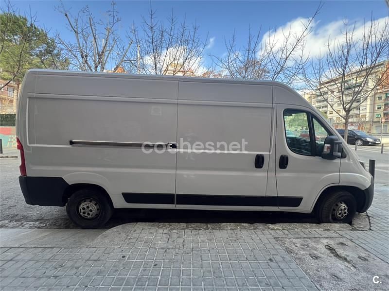 Usado Peugeot Boxer 86 CV (63 kW) 2002 Blanco Van