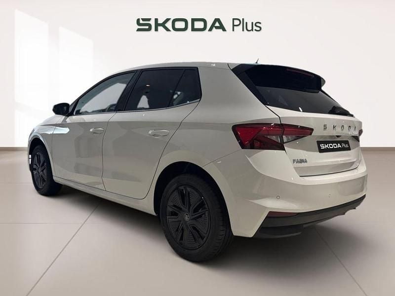 Nuevo Skoda Fabia Selection 95 CV (69 kW) 2025 Blanco Utilitario