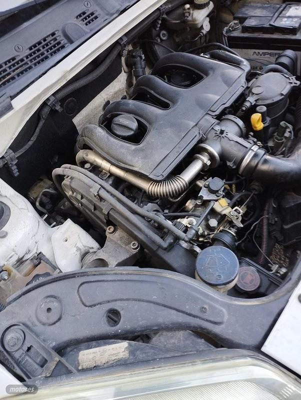 Usado Peugeot Partner 71 CV (52 kW) 2004 Blanco Monovolumen