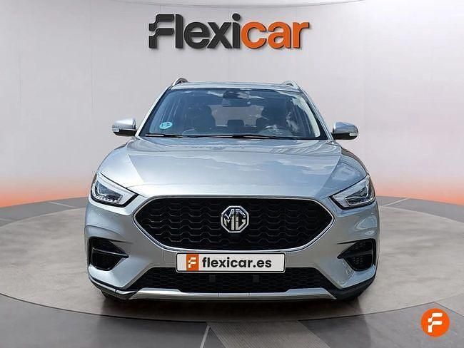 Usado MG ZS Comfort 106 CV (77 kW) 2022 Gris / plata Berlina