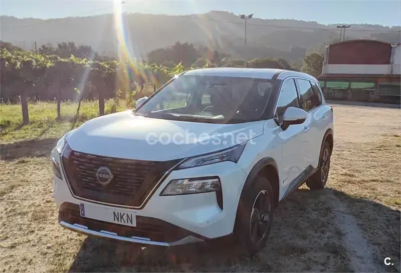 Usado Nissan X-Trail Acenta 213 CV (156 kW) 2026 Blanco SUV
