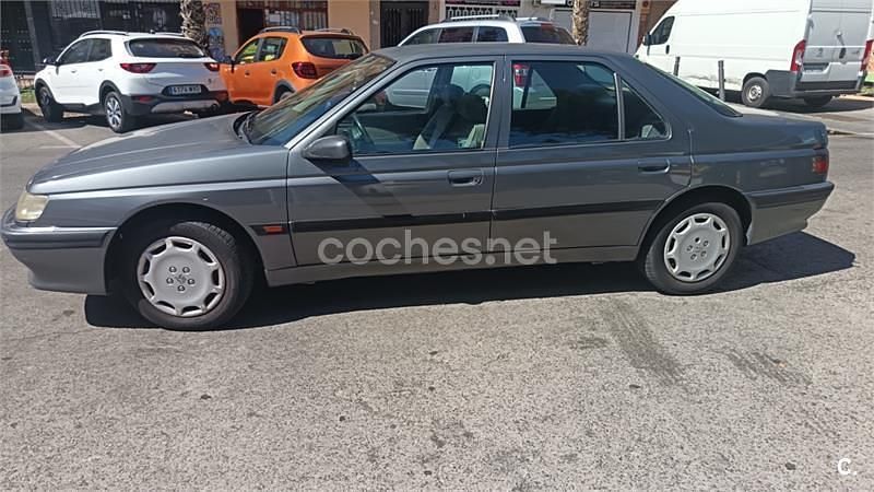 Usado Peugeot 605 135 CV (99 kW) 1994 Gris / plata Berlina