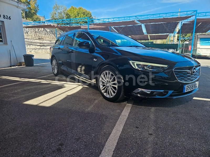 Usado Opel Insignia Selective 136 HP (100 kW) 2019 Preto Carrinha
