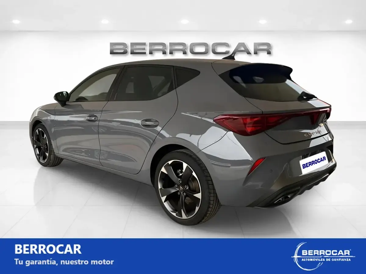 Usado Cupra Leon 150 CV (110 kW) 2024 Gris