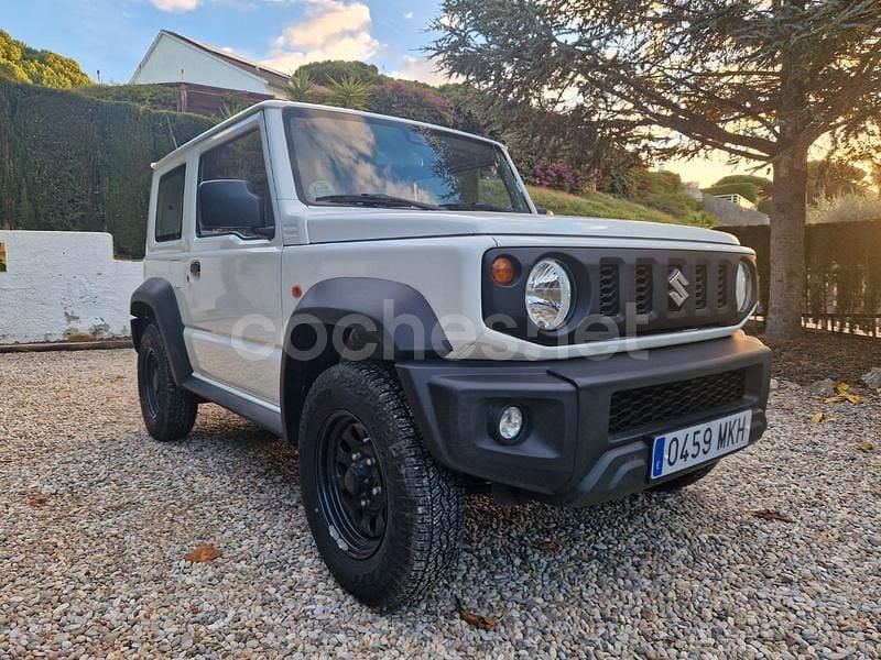 Usado Suzuki Jimny 102 CV (75 kW) 2023 Blanco SUV