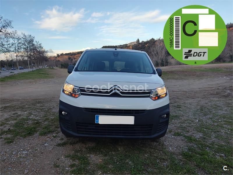 Usado Citroën Berlingo Feel 75 CV (55 kW) 2019 Blanco Monovolumen
