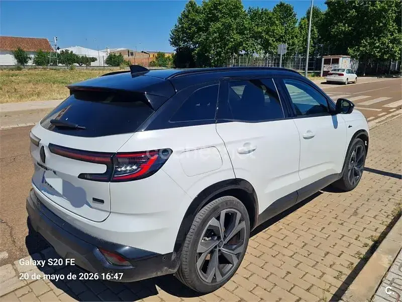 Usado Renault Austral Techno 200 CV (147 kW) 2024 Blanco SUV
