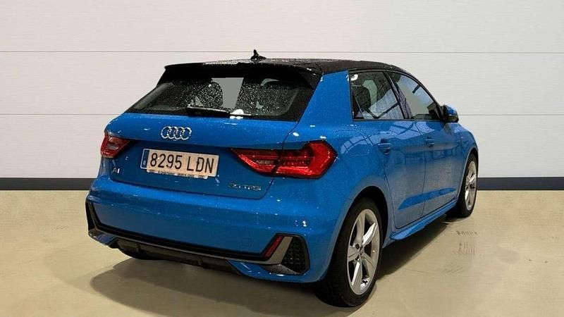 Usado Audi A1 Sportback S-Line 116 CV (85 kW) 2019 Azul Utilitario