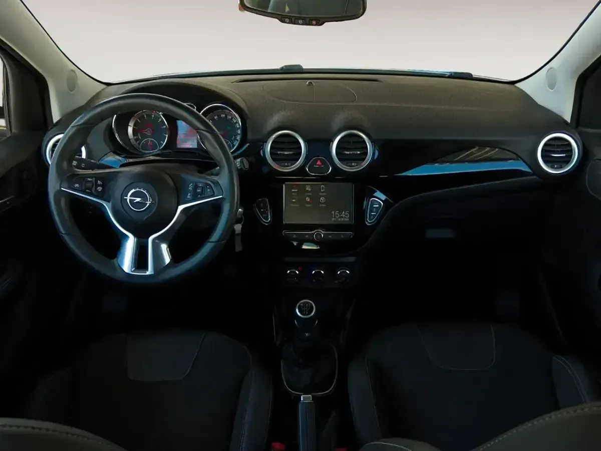 Usado Opel Adam Glam 101 CV (74 kW) 2018 Blanco Utilitario
