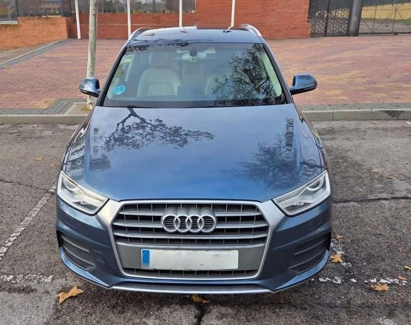 Usado Audi Q3 Premium 150 CV (110 kW) 2015 Azul SUV