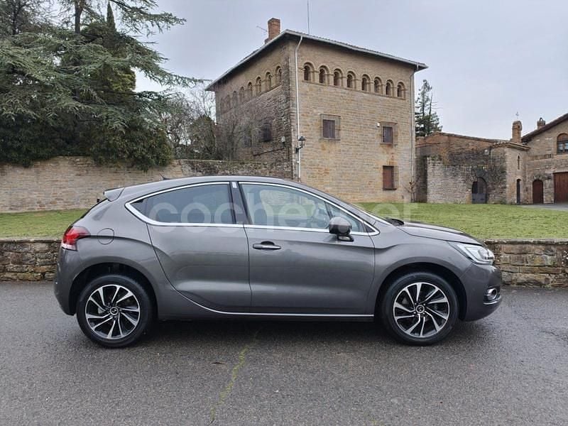 Occasion DS Automobiles DS4 Style 120 PK (88 kW) 2016 Grijs Sedan