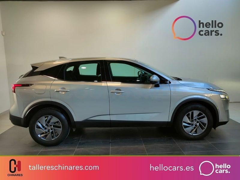 Usado Nissan Qashqai Acenta 140 CV (102 kW) 2021 Gris / plata SUV