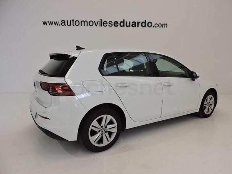 Usado VW Golf VIII 115 CV (84 kW) 2022 Blanco Berlina