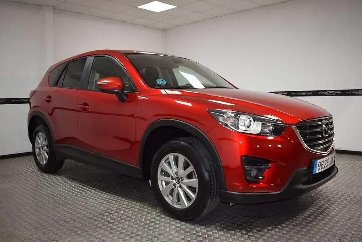 Usado Mazda CX-5 Style 150 CV (110 kW) 2016 Rojo SUV