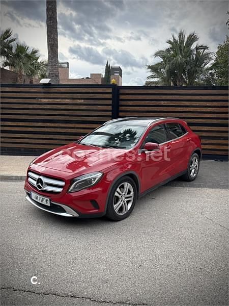 Usado Mercedes GLA220 AMG Edition 1 170 CV (125 kW) 2014 Rojo SUV