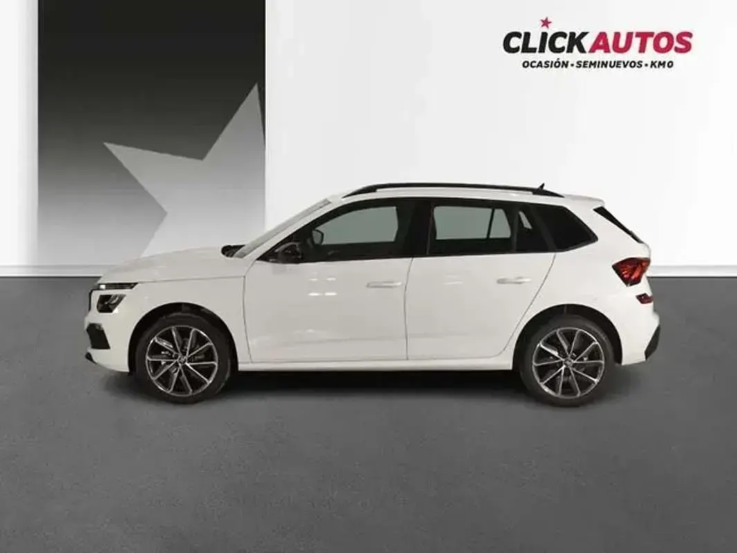 Usado Skoda Kamiq Sport 116 CV (85 kW) 2025 Blanco SUV