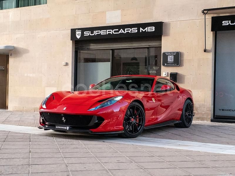 Usado Ferrari 812 800 CV (588 kW) 2018 Rojo Coupe