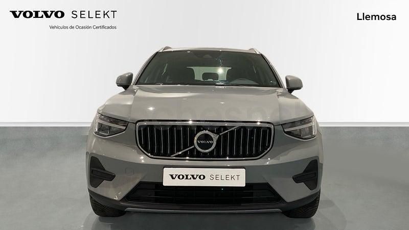 Usado Volvo XC40 Core 211 CV (155 kW) 2023 Gris SUV