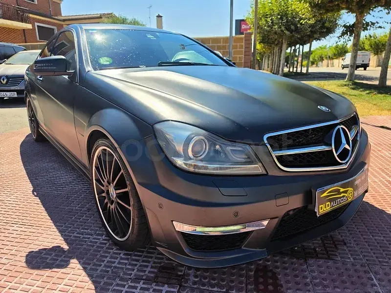 Usado Mercedes C63 AMG AMG 517 CV (380 kW) 2012 Negro Coupe