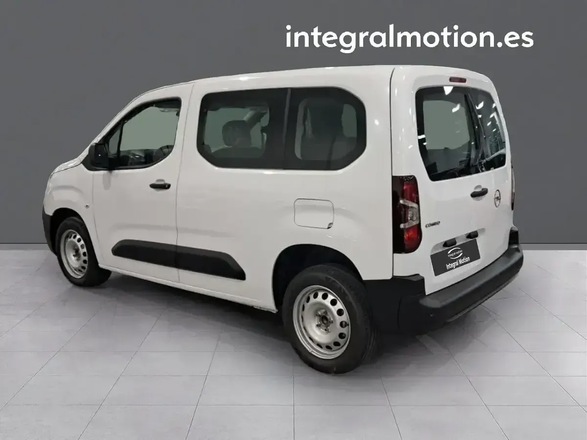 Nuevo Opel Combo Edition 100 CV (73 kW) 2025 Blanco Monovolumen