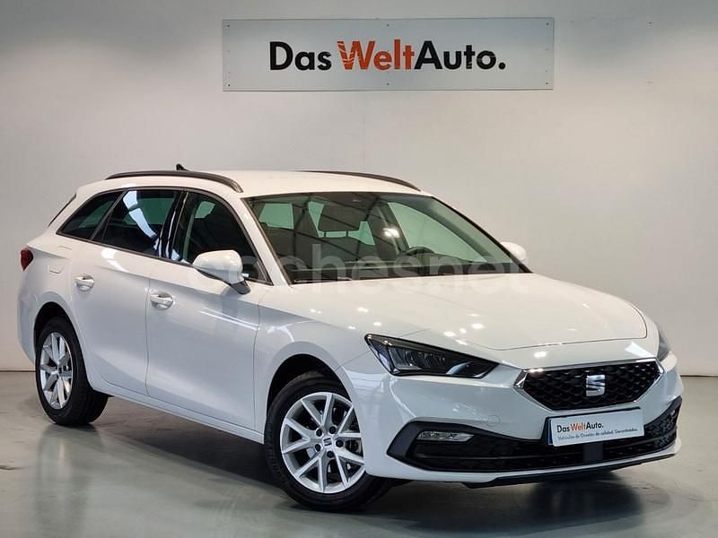 Blanco Usado 2021 Seat Leon Style Familiar | 16.490 € (Buen precio) - Imagen 1/4