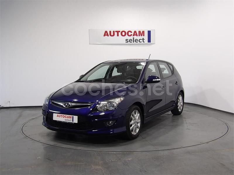 Negro Usado 2011 Hyundai i30 GLS Berlina | 9990 € (Precio justo) - Imagen 1/4