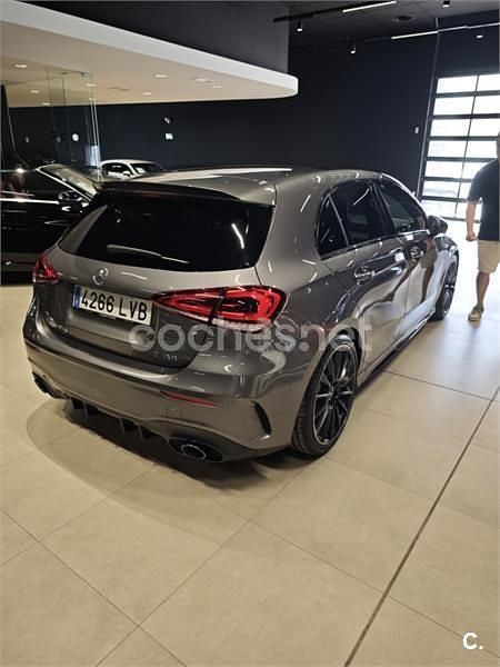 Usado Mercedes A35 AMG 306 CV (225 kW) 2021 Gris / plata Berlina