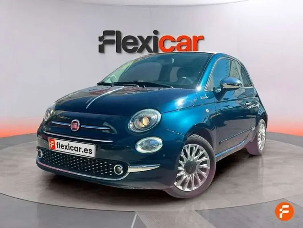Usado Fiat 500 Dolcevita 71 CV (52 kW) 2021 Azul Descapotable