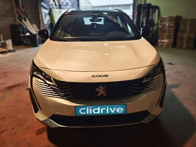 Usado Peugeot 5008 Style 131 CV (96 kW) 2021 Blanco SUV