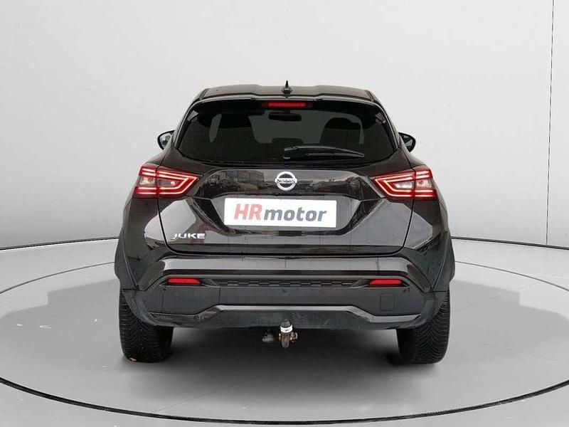 Usado Nissan Juke N-Connecta 116 CV (85 kW) 2022 Negro SUV