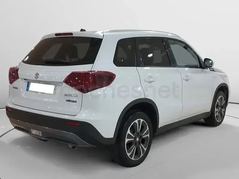 Usado Suzuki Vitara GLX 129 CV (94 kW) 2024 Blanco SUV