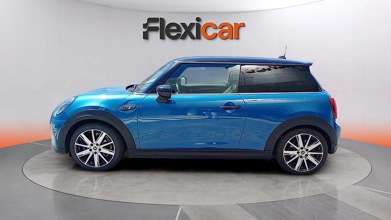 Usado Mini Cooper SE 136 kW (186 CV) 2022 Azul Utilitario