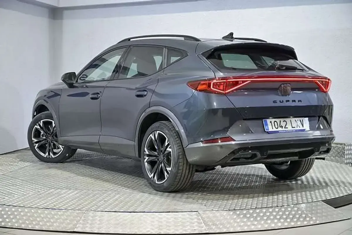 Usado Cupra Formentor 150 CV (110 kW) 2022 Gris SUV