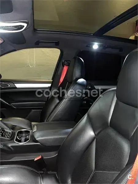 Usado Porsche Cayenne 240 CV (176 kW) 2011 Negro SUV