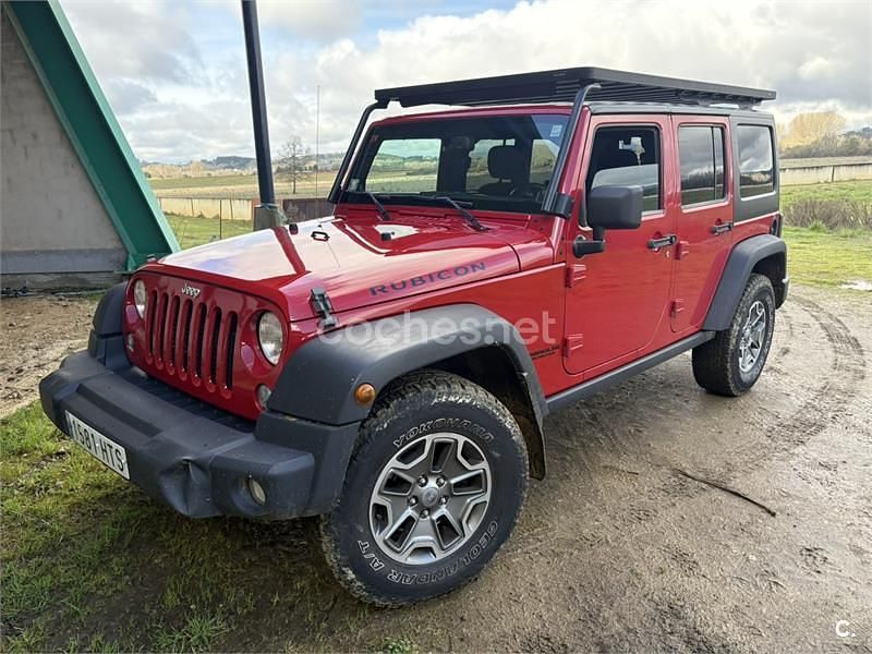 Usado Jeep Wrangler Unlimited Rubicon 200 CV (147 kW) 2013 Rojo SUV