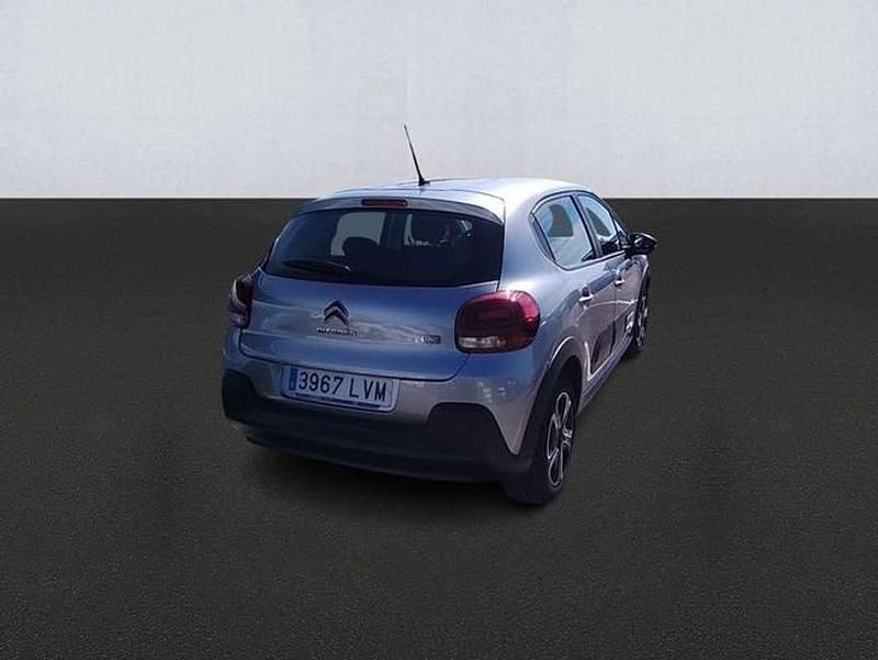 Usado Citroën C3 Feel 83 CV (61 kW) 2021 Gris Utilitario