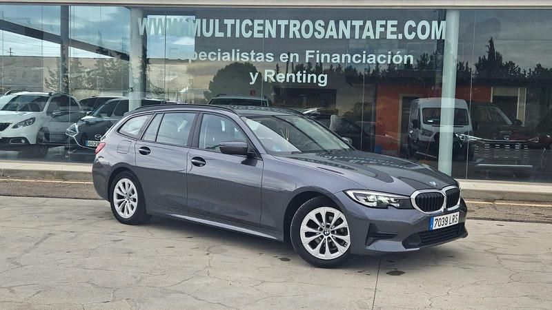 Usado BMW 318 150 CV (110 kW) 2021 Gris / plata Familiar