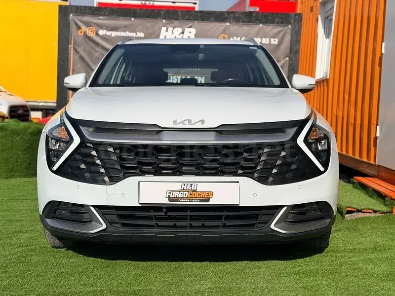 Usado Kia Sportage 136 CV (100 kW) 2022 Blanco SUV