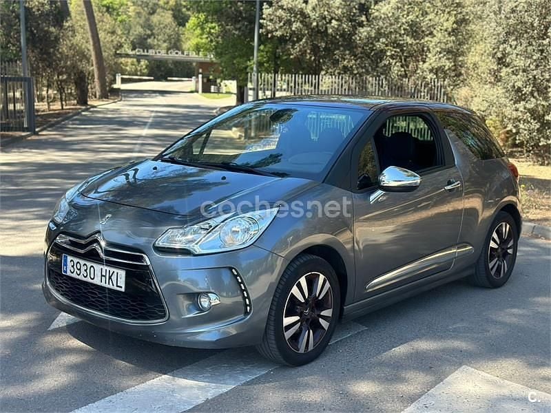 Usado Citroën DS3 Style 92 CV (67 kW) 2012 Gris / plata Berlina