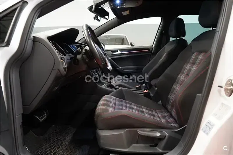 Usado VW Golf VII GTI 230 CV (169 kW) 2016 Blanco Berlina