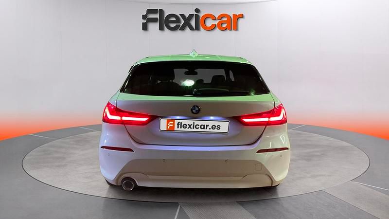 Usado BMW 118 140 CV (102 kW) 2020 Blanco Utilitario