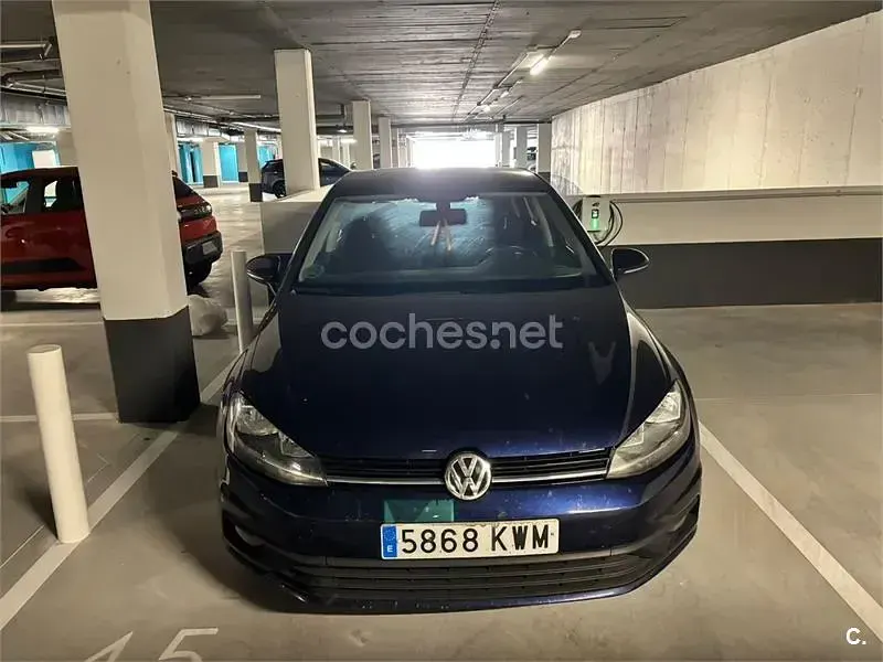 Usado VW Golf VII Business 115 CV (84 kW) 2019 Azul Berlina