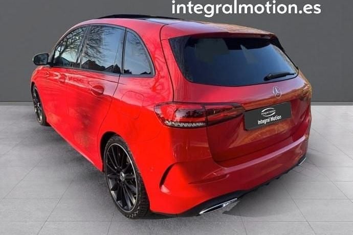 Usado Mercedes B220 190 CV (139 kW) 2019 Utilitario