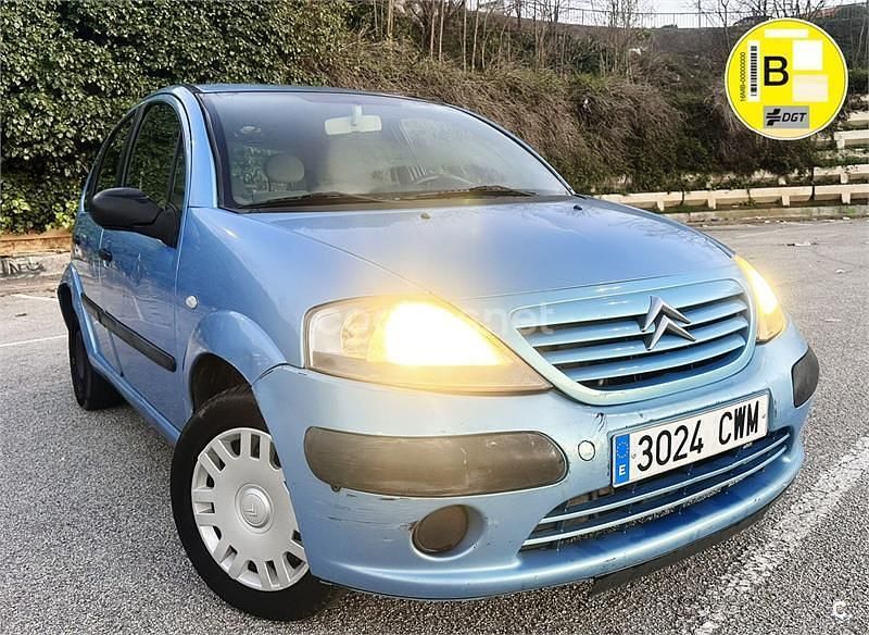 Usado Citroën C3 75 CV (55 kW) 2004 Azul Berlina