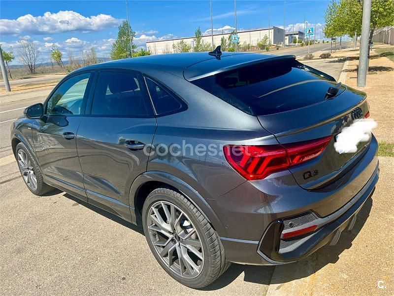 Usado Audi Q3 Sportback 150 CV (110 kW) 2025 Gris / plata SUV
