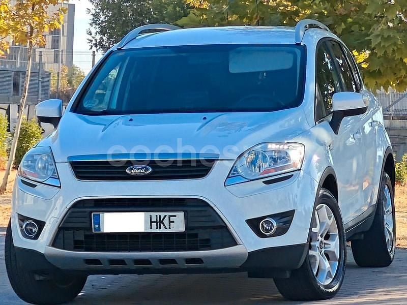 Blanco Usado 2012 Ford Kuga Titanium SUV | 6999 € (Buen precio) - Imagen 1/4
