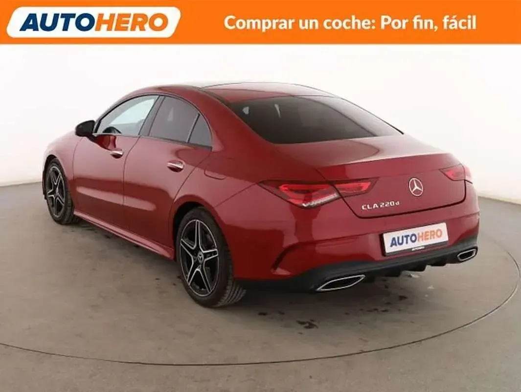 Usado Mercedes CLA220 AMG line 190 CV (139 kW) 2020 Rojo Coupe